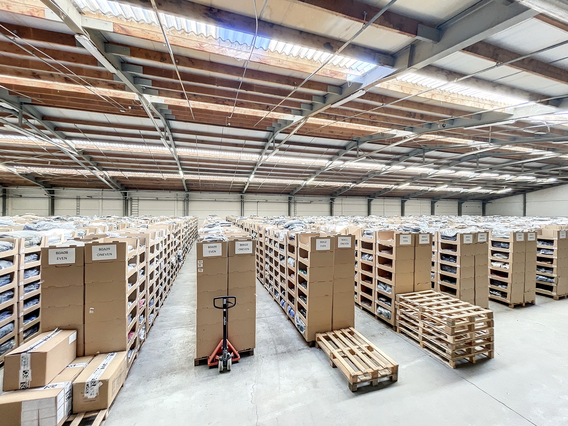 Magazijn (3.600 m²) te huur in IZ te Desselgem - foto 3