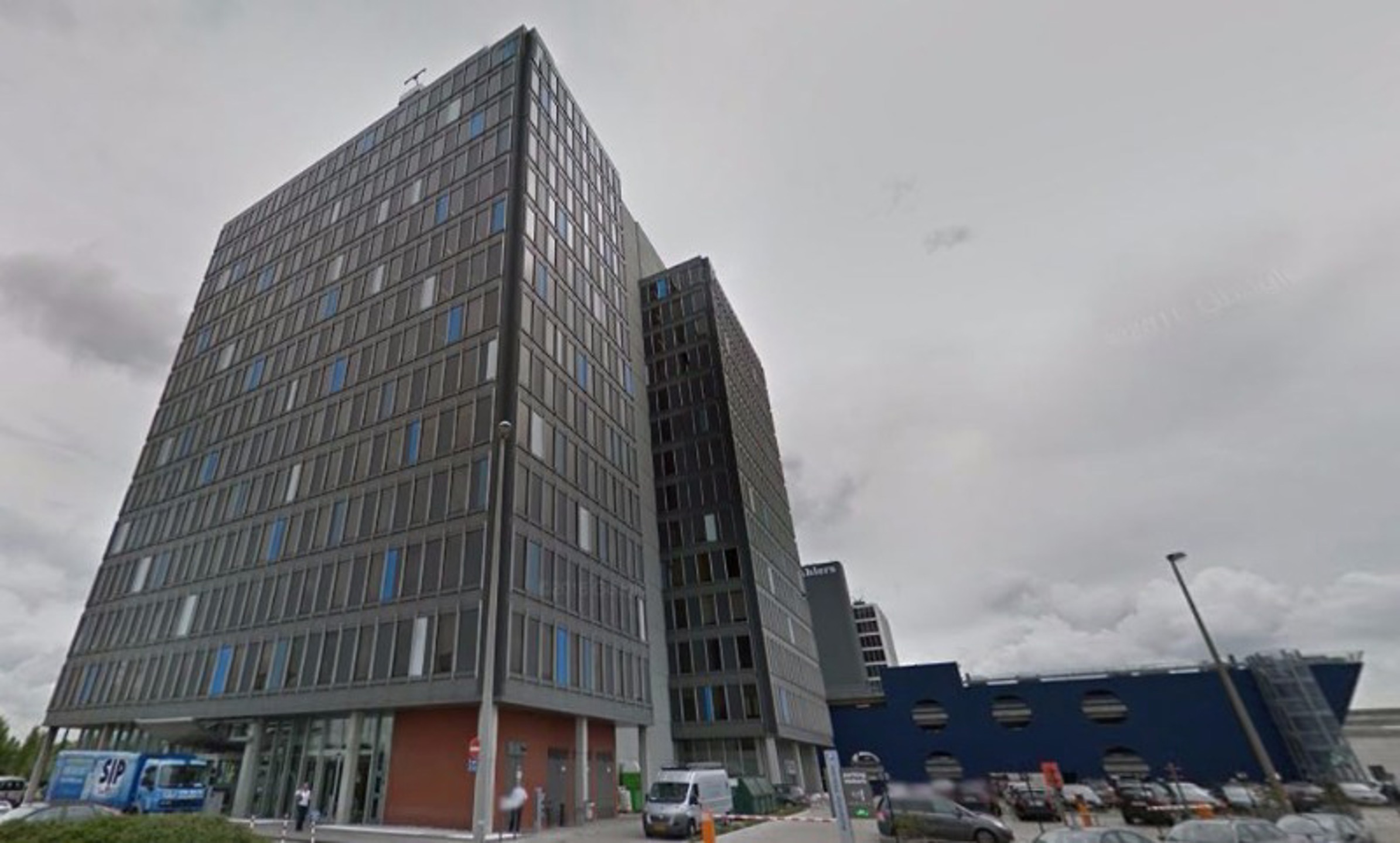 Commercial à louer à Anvers - photo 3