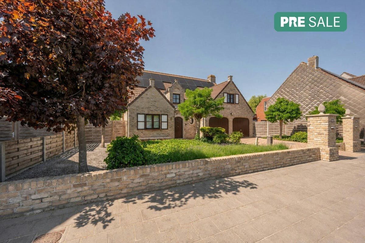 Villa met 5 slaapkamers en zwembad te koop in Lissewege - foto 1