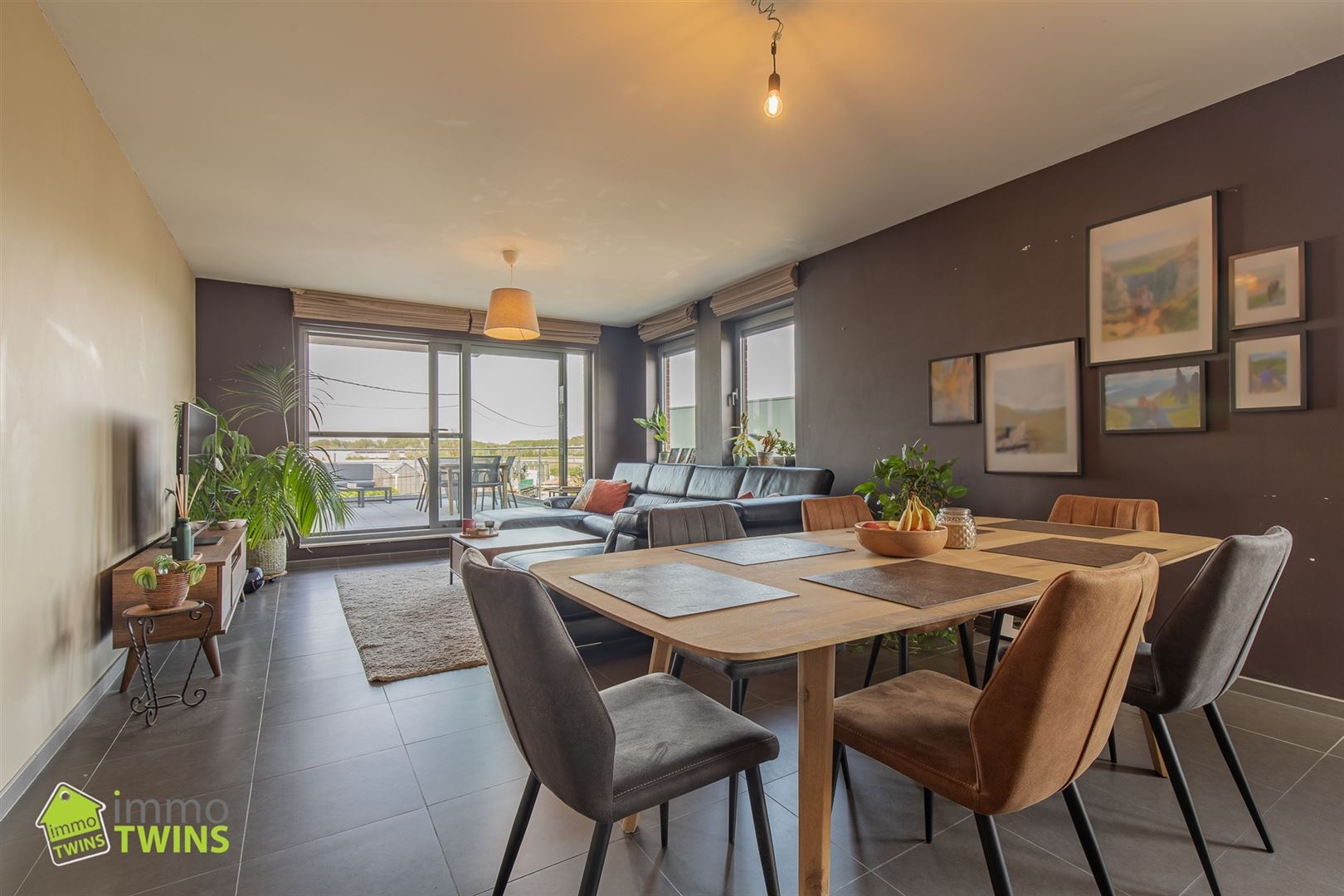 Instapklaar appartement met terras te Moerzeke - foto 1