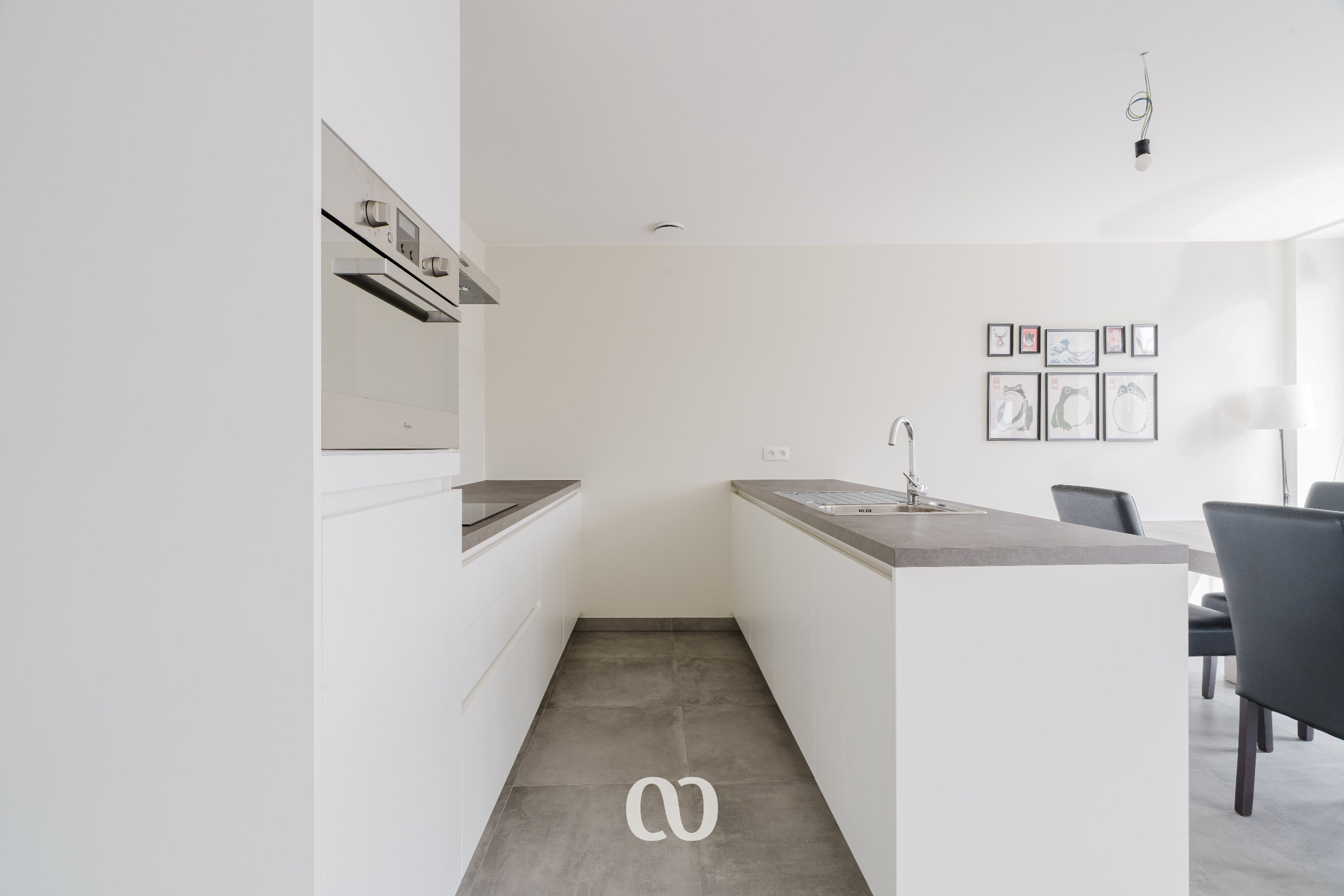 Newly built apartment with terrace, parking space, and storage room in Eine - photo 5