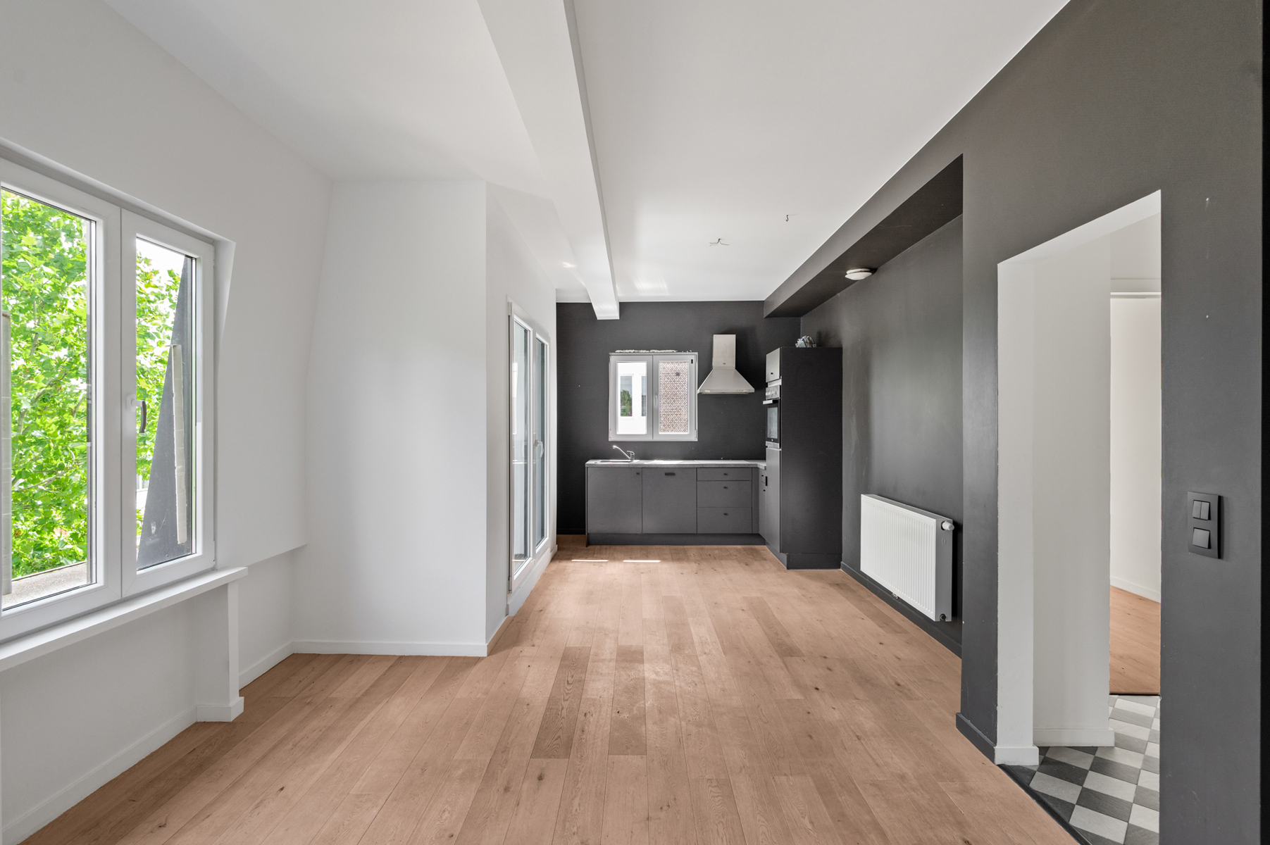 Apartment for sale in Borgerhout with 2 bedrooms - photo 2