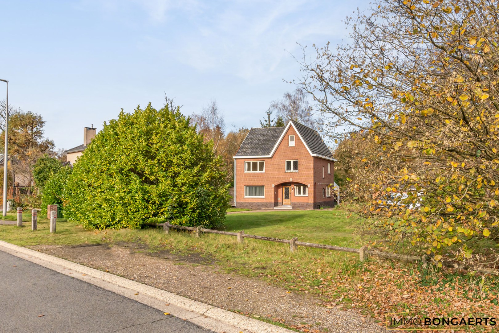 Rustig gelegen woning op een uitzonderlijk perceel - foto 1