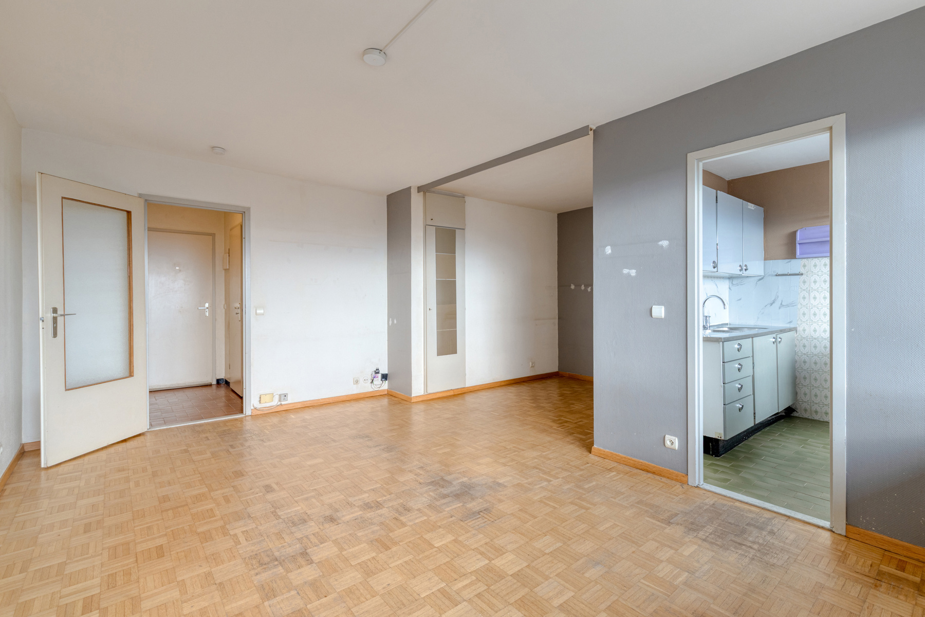 Apartment for sale in Anderlecht with 1 bedroom - photo 4