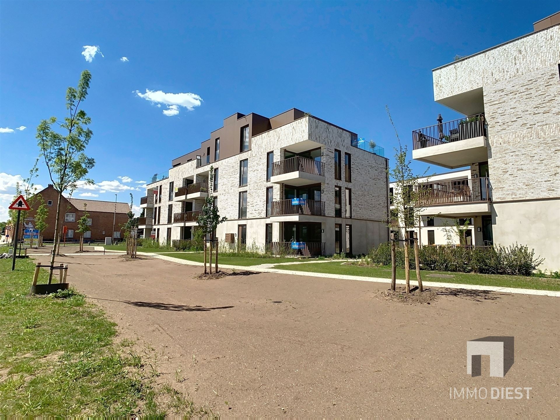Apartment for sale in Tessenderlo-Ham with 3 bedrooms - photo 3