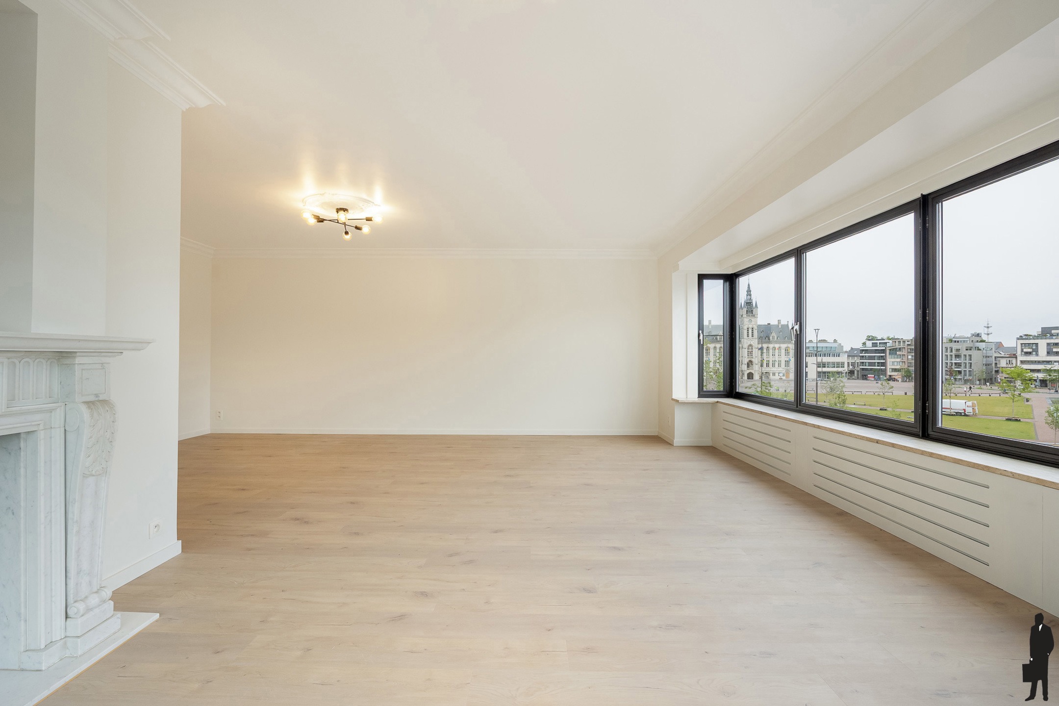 Stijlvol appartement met panoramisch zicht op de Grote Markt - foto 5