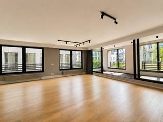 Luxueus hoekappartement van ca 156 m², ideaal gelegen op de hoek van de Meir en de Twaalfmaandenstraat, in het hart van Antwerpen en vlakbij...