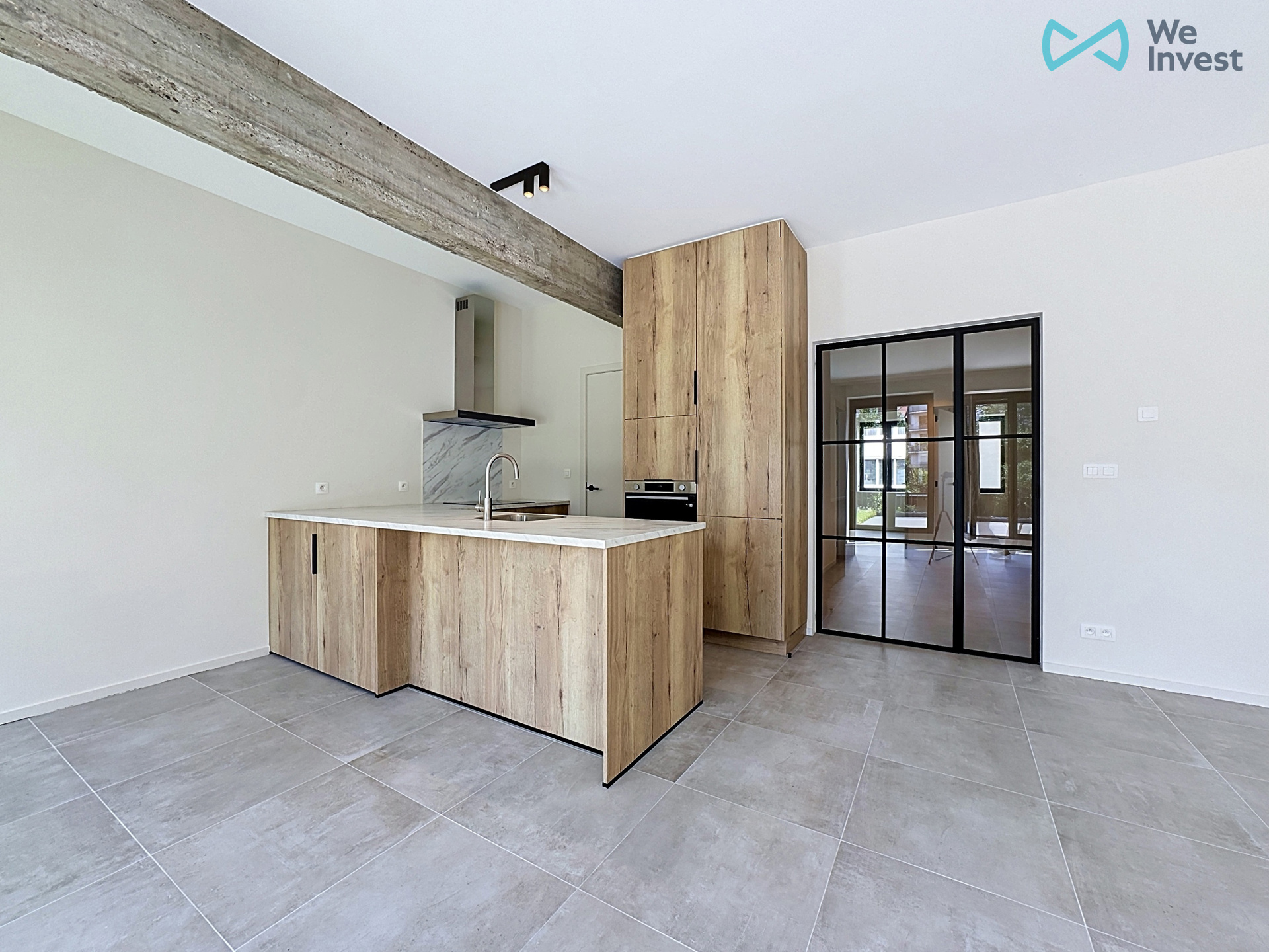 Prachtig gerenoveerd 2-slpk appartement met terras - foto 4