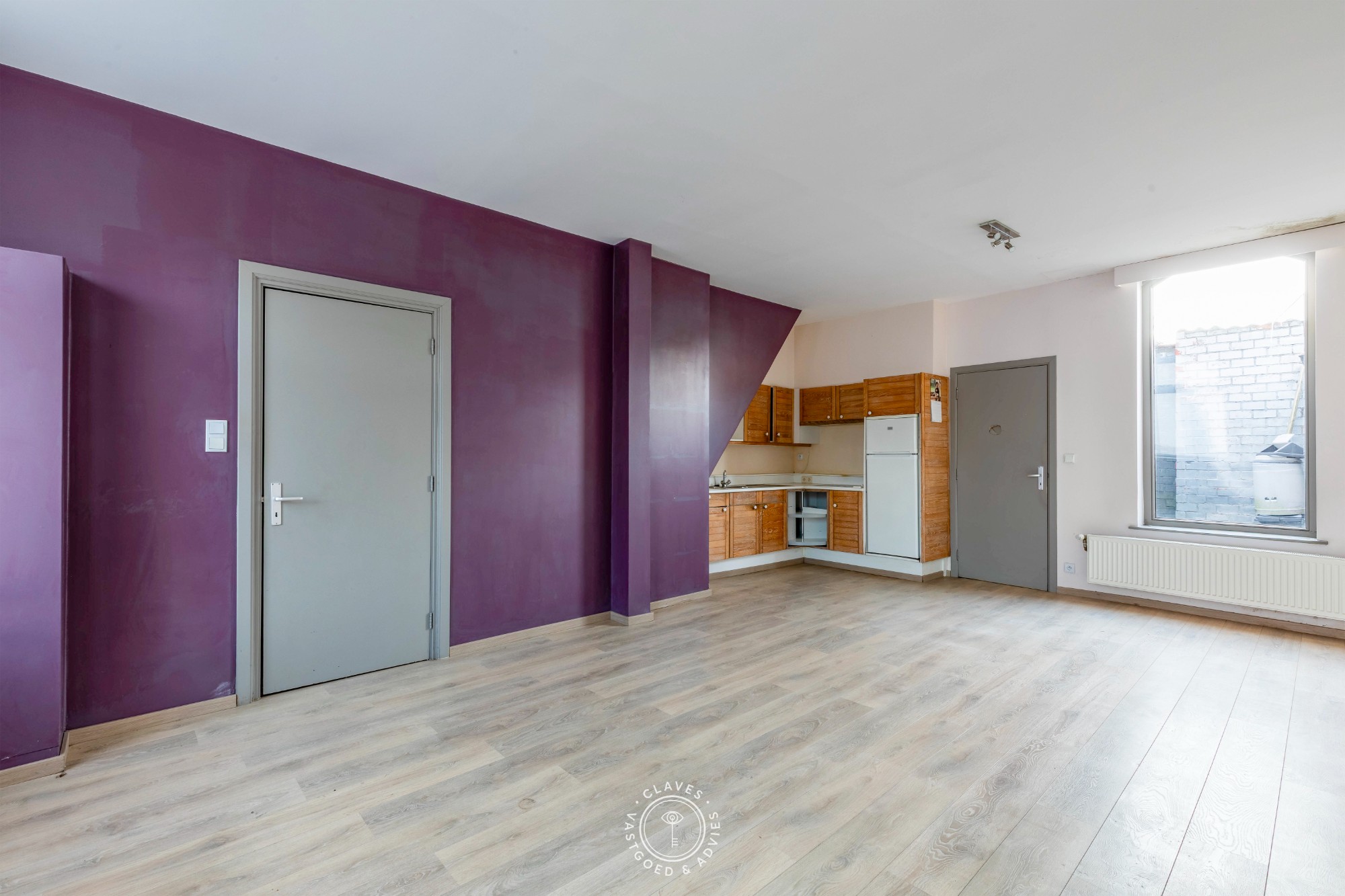 Te renoveren rijwoning met mogelijkheden in het hart van Nieuwkerken-Waas - foto 5