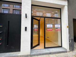 Commercial à louer à Anvers