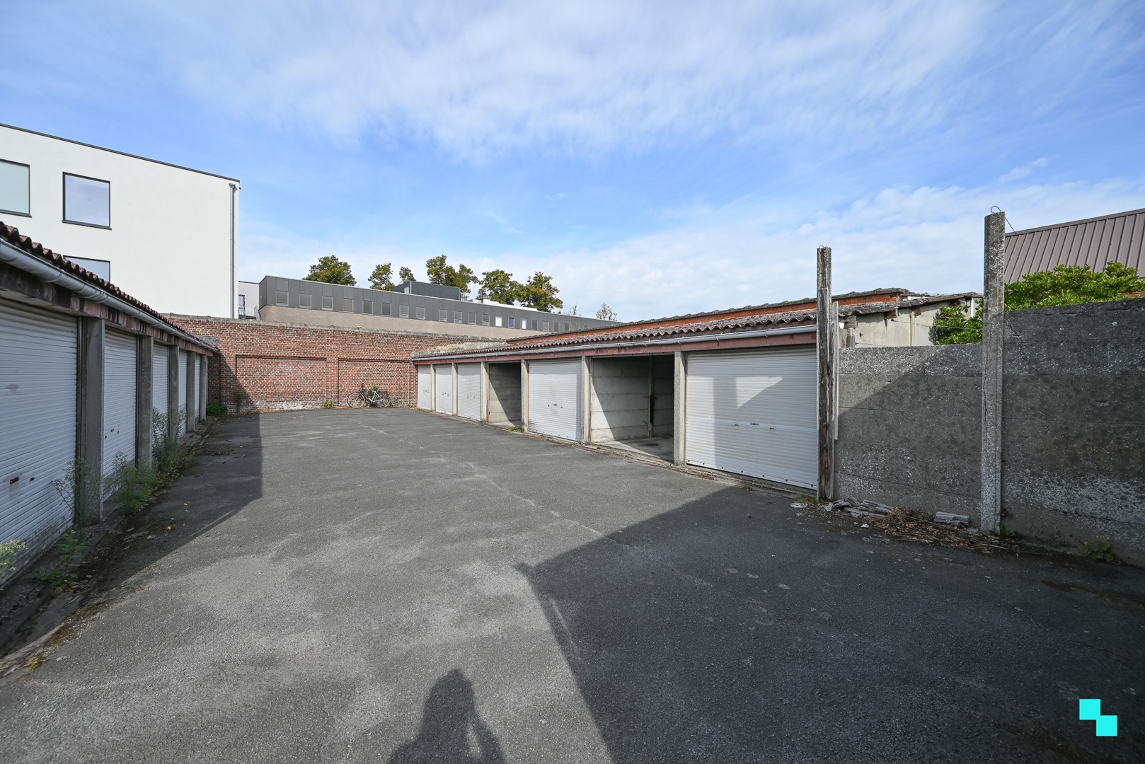 Garagecomplex (17 boxen) op gunstige locatie nabij Frunpark - photo 5