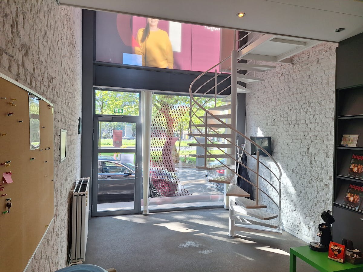 Handelspand te huur in centrum Roeselare - foto 2