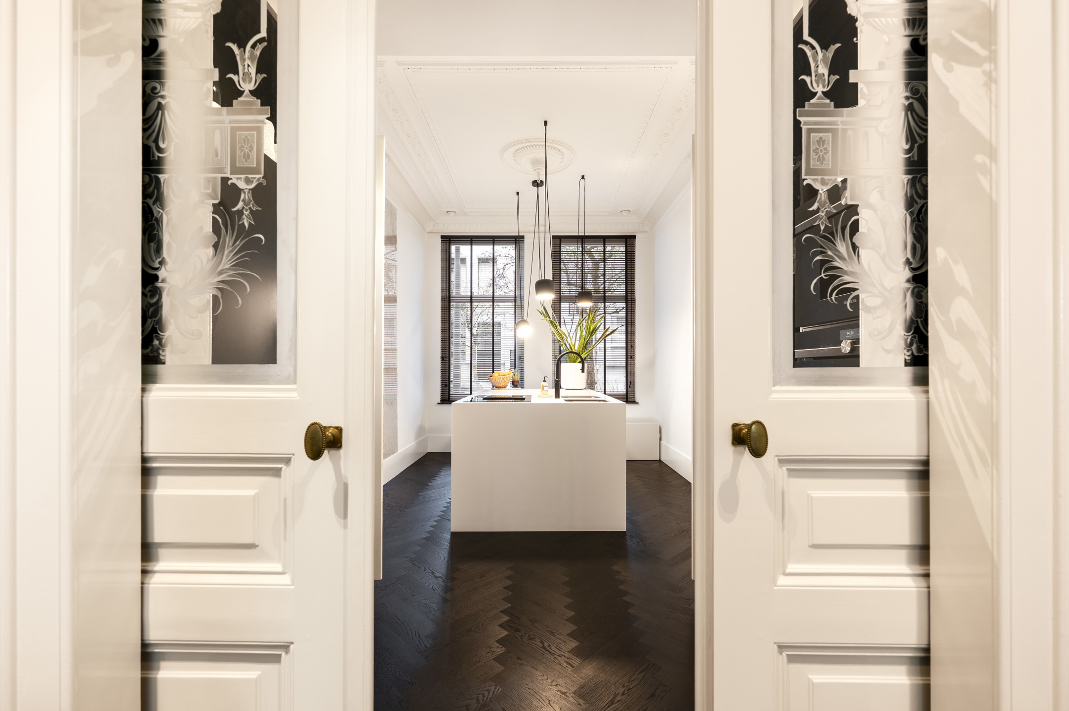 Prachtig gerenoveerd herenhuis met tuin! - foto 2