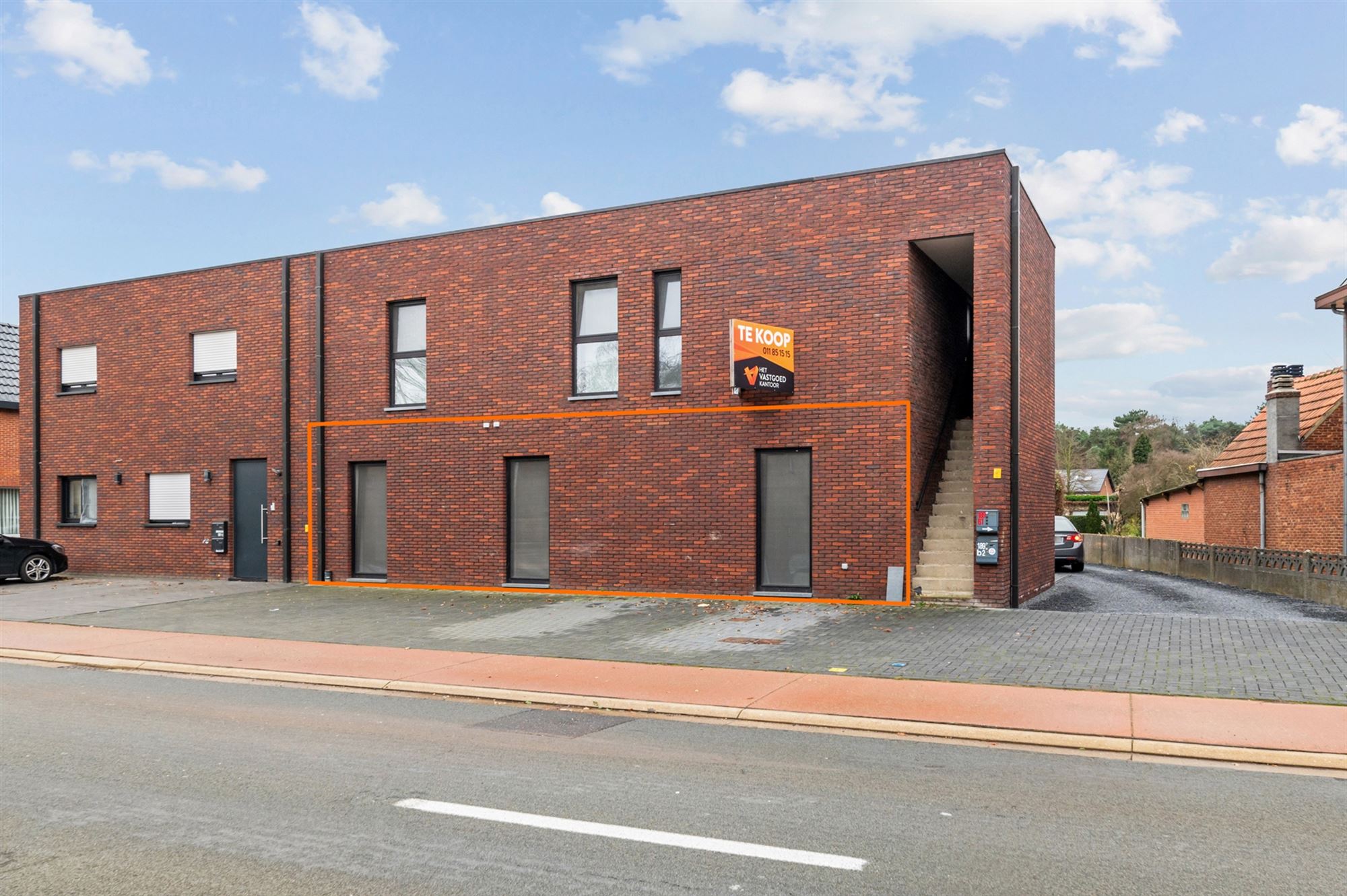 PERFECT ONDERHOUDEN GELIJKVLOERS APPARTEMENT MET 3 SLAAPKAMERS EN PRIVATE TUIN VAN 8A90CA TE KORSPEL - foto 1