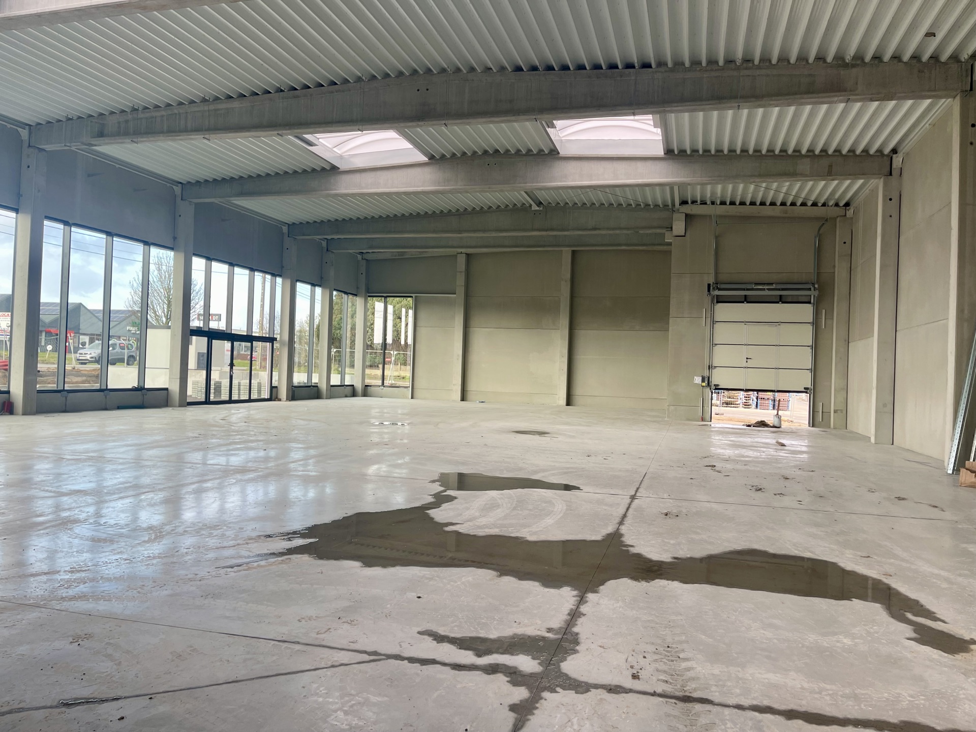 Commercial for rent in Gembloux - photo 2