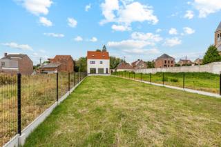 In de rustige Kastanjestraat 30A te Goeferdinge bevindt zich deze volledig nieuw gebouwde gesloten bebouwing met een uitzonderlijk gunstig E-peil...