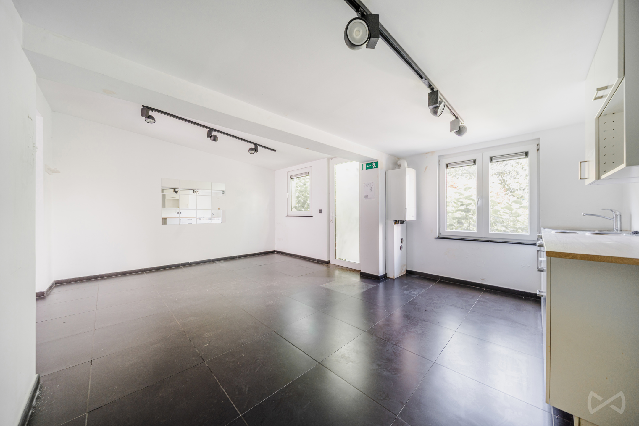 Commercial for sale in Ixelles - photo 5