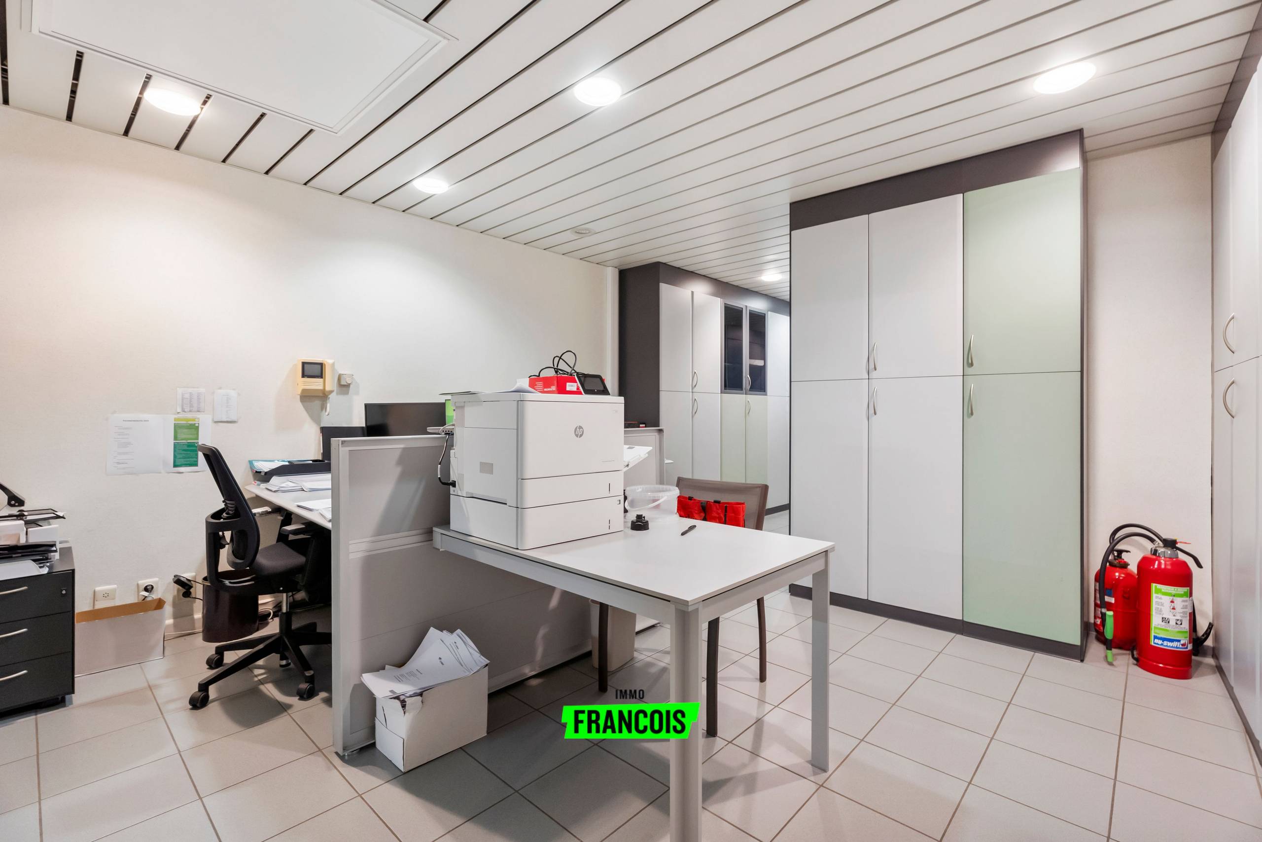 Opbrengsteigendom met woon- en werkfunctie in het centrum van Diksmuide te koop - foto 4