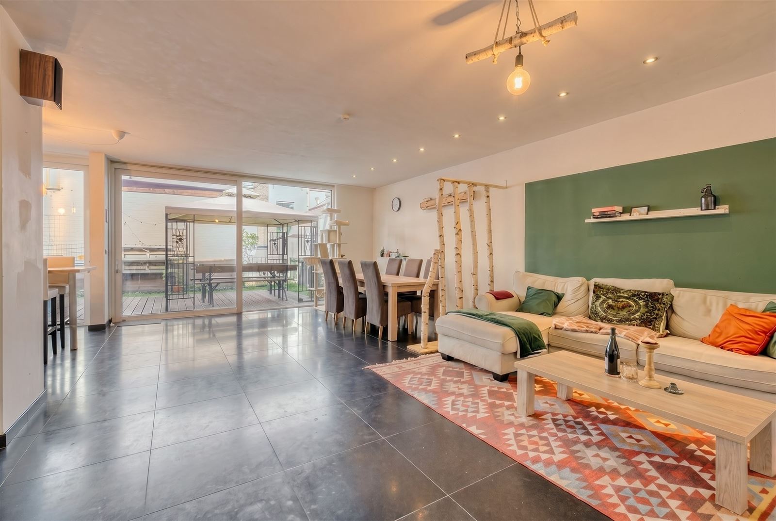 Unieke moderne triplex appt  met ruime garage op toplocatie in een steegje van de Kouter - foto 4