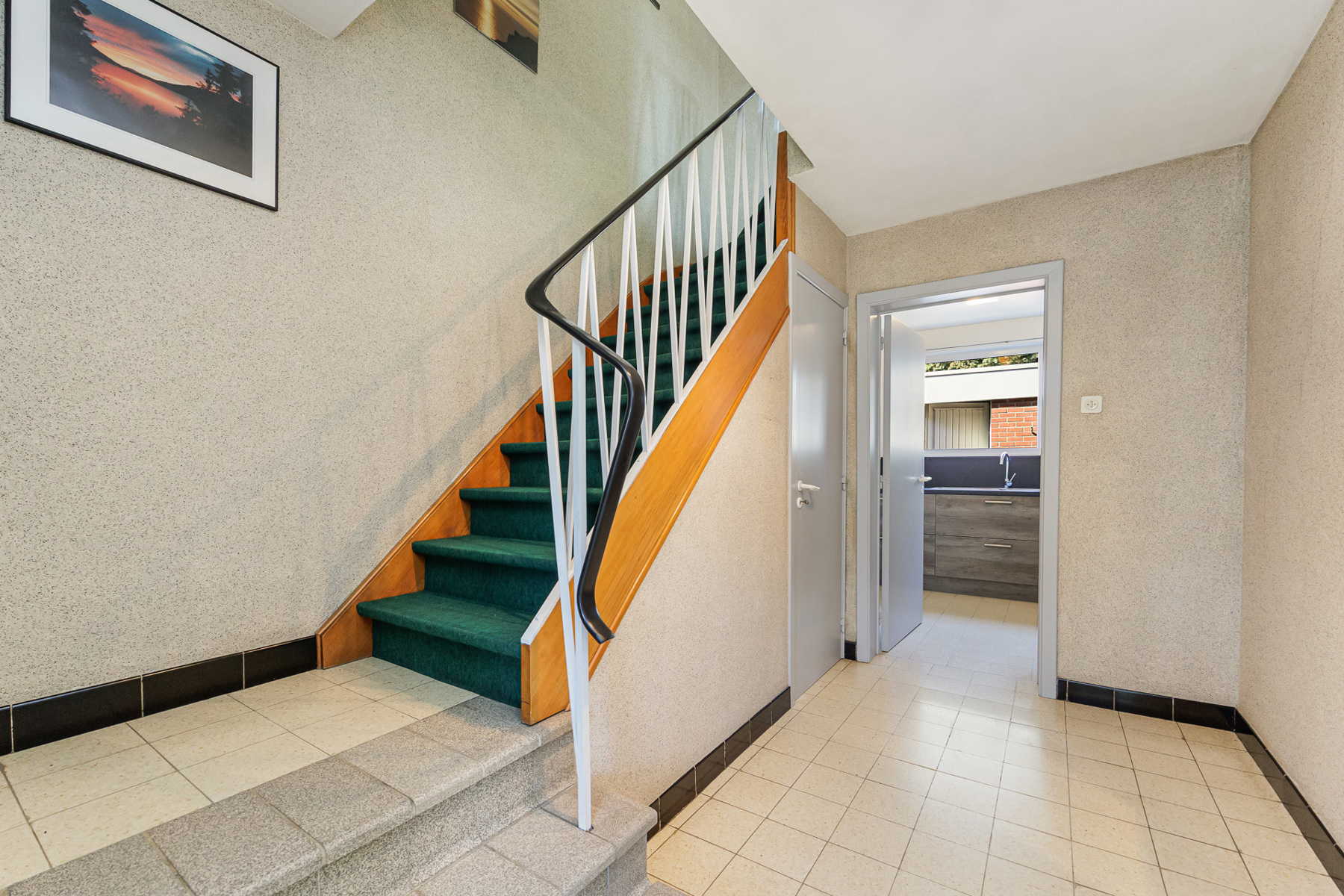 Huis te koop in Genk met 3 slaapkamers - foto 2