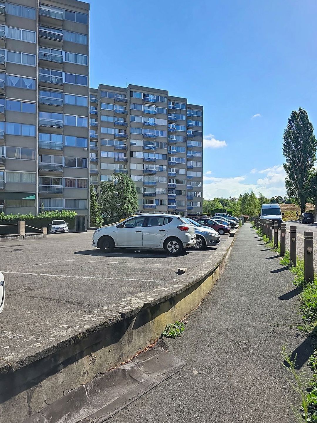 3 beveiligde parkeerplaatsen dichtbij het station  - foto 5