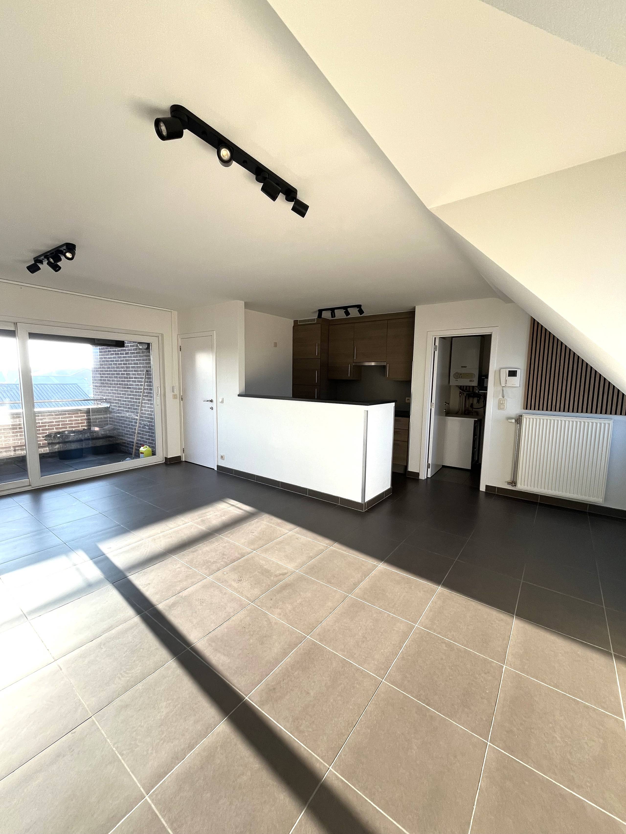 Ruim 2 slaapkamerappartement in Wingene! - foto 2