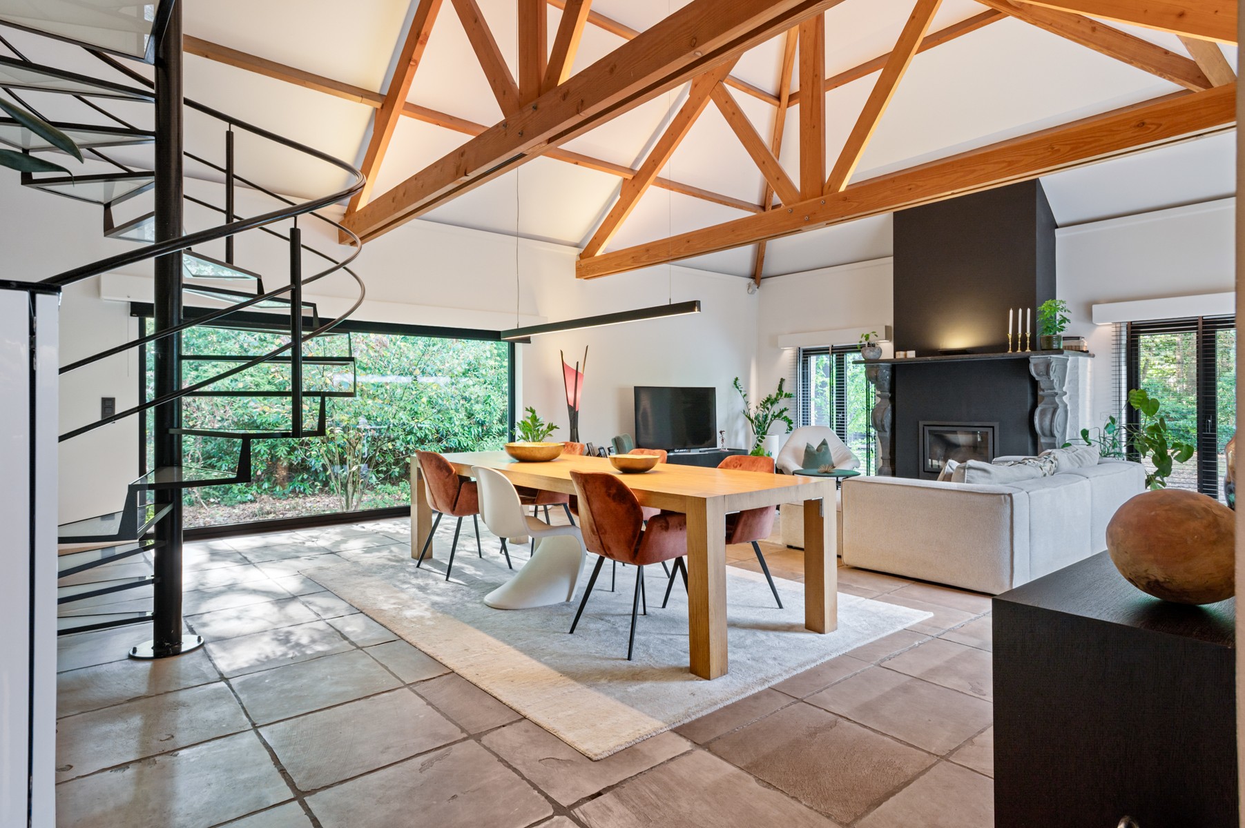 Ruime woning in een oase van groen en rust - foto 2