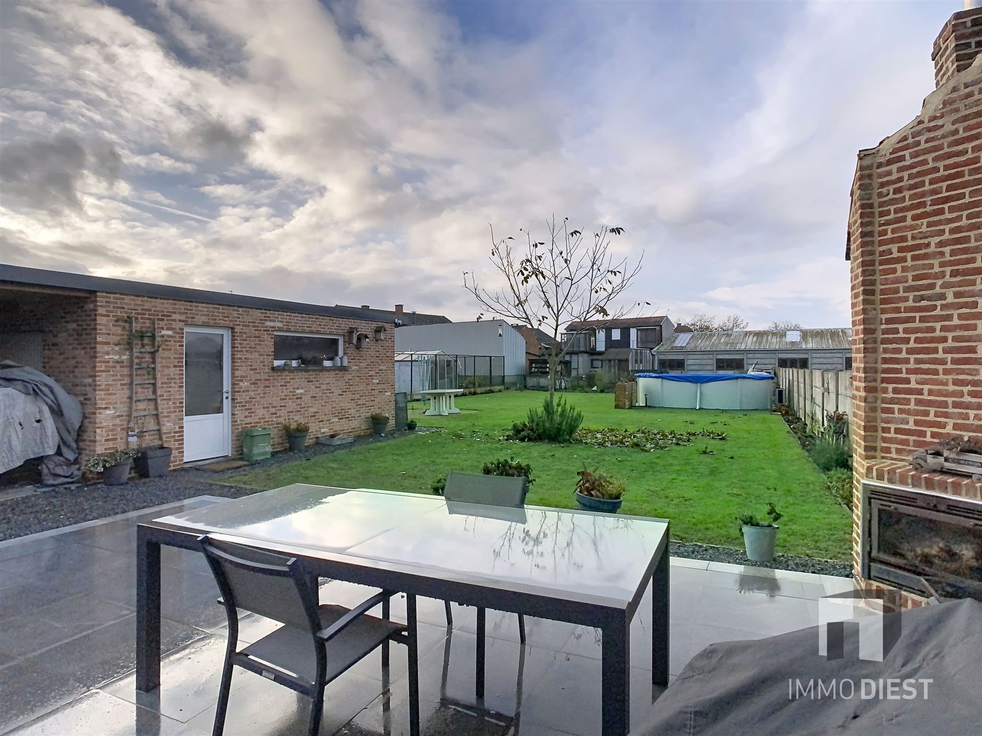 Volledig gerenoveerde halfopen bebouwing op 8a - foto 3