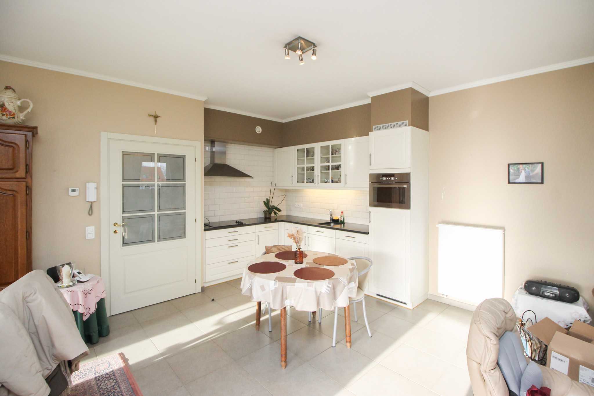 Appartement te koop in Beveren met 2 slaapkamers - foto 2