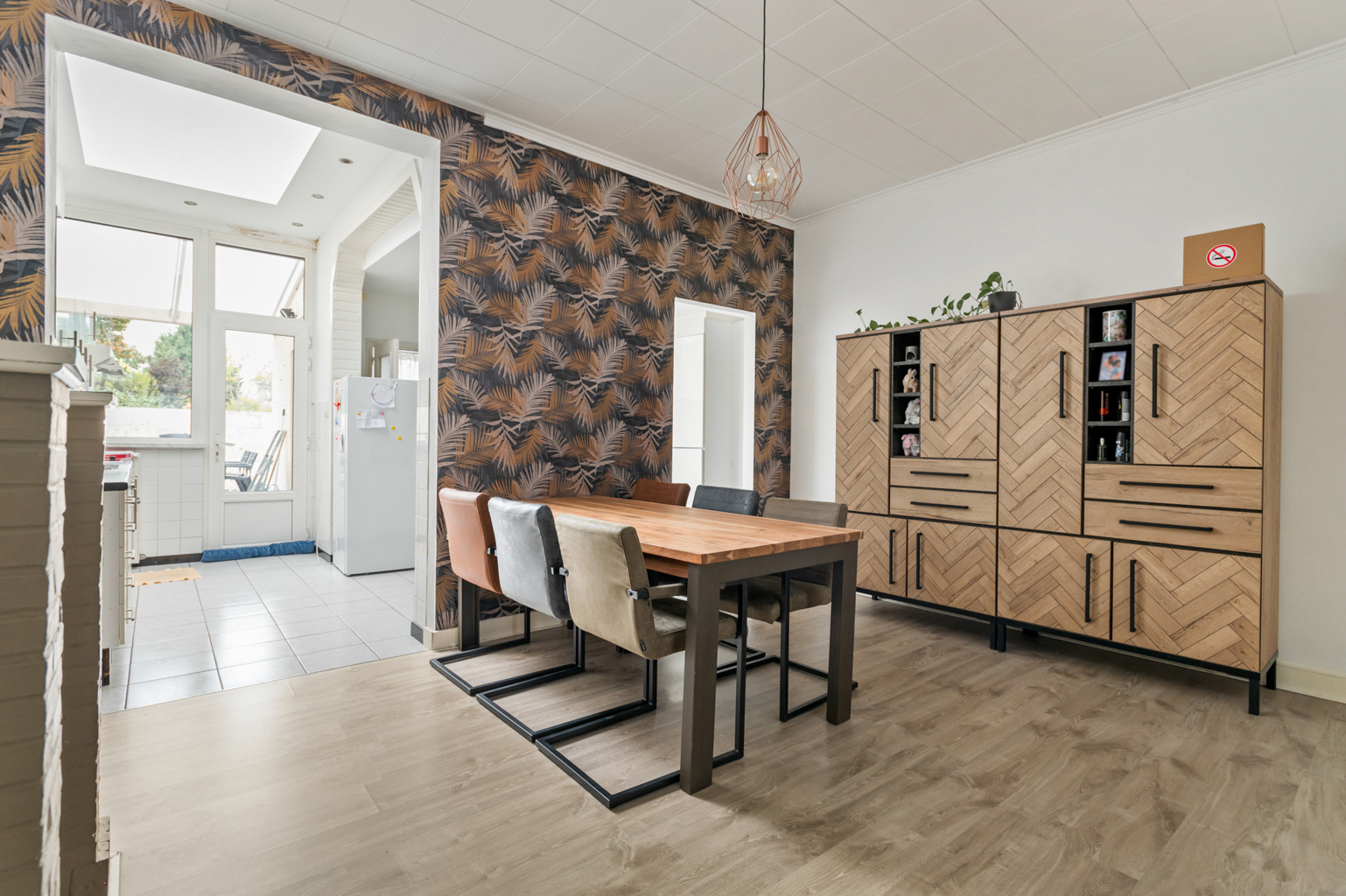 Huis te koop in Merksem met 4 slaapkamers - foto 4