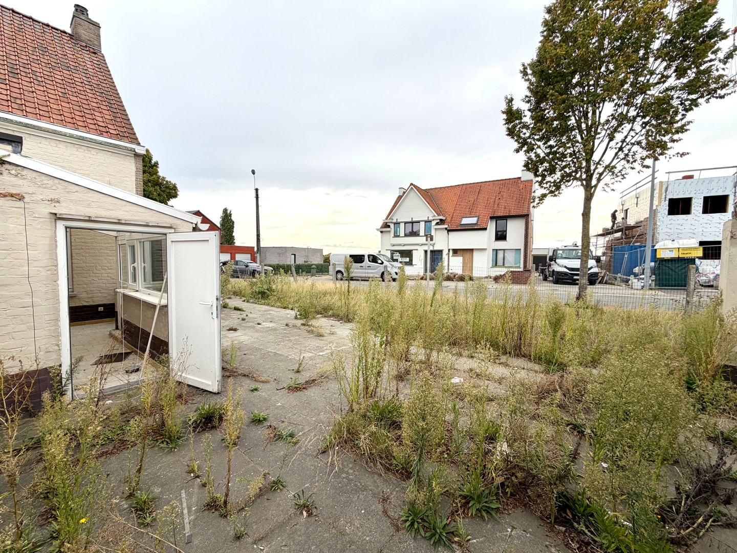 Te renoveren woning met enorm potentieel op topligging in Deerlijk – 419 m² grond! - photo 5