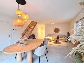 <p>Goedgelegen KWALITATIEF afgewerkt NIEUWBOUW energiezuinig DUPLEXAPPARTEMENT met 3 SLK, TERRAS en aangename grote lichtrijke leefruime! Tevens IDEALE INVESTERING met mooi RENDEMENT. In de nabijheid van winkels, en openbaar vervoer. Kleinschalige residentie. INDELING: inkom, grote lichtrijke leefruimte met TERRAS, geïnstalleerde keuken, toilet, 2 GROTE slaapkamers, 1 kleinere en badkamer (ligbad en douche) + berging/wasplaats. Parking voor de deur, ENERGIEZUINIG KWALITATIEF GEBOUW. Bezoek na afspraak met IMMO BEGUIN: 0486/606 600</p>