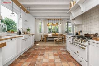 Ferme authentique avec piscine et pool house dans un emplacement de choix près du parc Tivoli.Vous êtes à la recherche d'une villa exclusive qui...