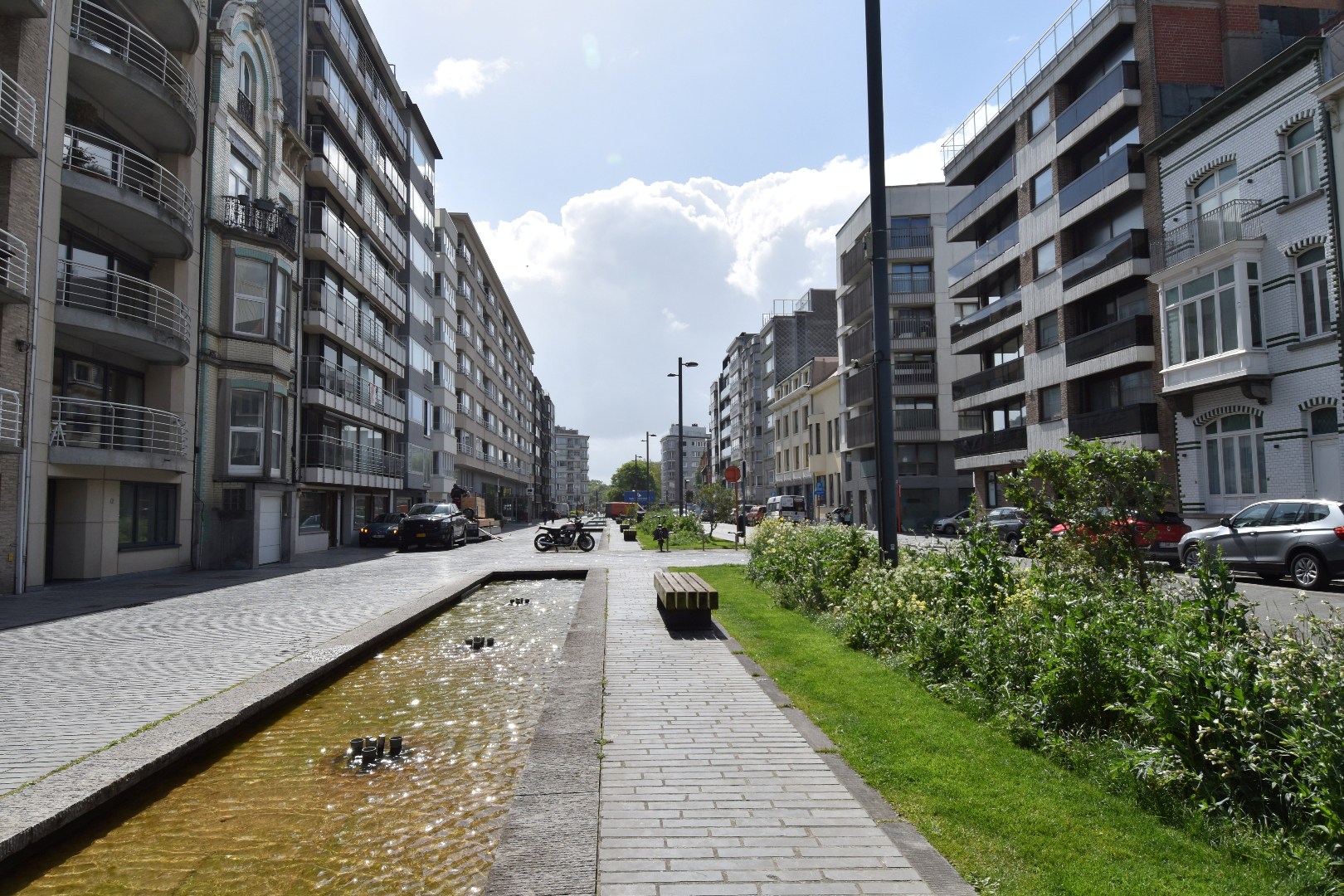 Instapklaar 3-slaapkamerappartement met ruim terras aan de kust te Oostende - foto 2