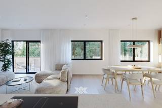 Dit appartement van 177 m² met 4 slaapkamers is verdeeld over 3 bouwlagen en vlot bereikbaar via de lift. Het beschikt op het gelijkvloers over een inkomhal, een apart toilet en een polyvalente ruimte zoals een bureel/slaapkamer. De verdiepingen zijn toegankelijk via de interne trap in het appartement én met de lift in de circulatiehal.<br /><br />De 1ste verdieping is voorzien van een slaapkamer met dressing en een badkamer voorzien van een dubbele lavabo en inloopdouche. De 2de verdieping, eveneens te bereiken met de trap of lift, is voorzien van een inkomhal met vestiairehoek, een eet- en leefruimte, een open keuken, een berging en een hal met een apart toilet. De leefruimte heeft toegang tot het zuidwestelijk georiënteerd terras van 20 m². Verder is deze verdieping voorzien van een nachthal, 2 slaapkamers, beiden met toegang tot het terras, en een badkamer voorzien van een dubbele lavabo en inloopdouche. <br /><br />De residentie ligt discreet in de tweede bouwlijn, weg van de straat en omgeven door een groene tuin. In de buurt vind je alles wat je dagelijks nodig hebt: supermarkten, buurtwinkels, scholen en mogelijkheden om te sporten of te ontspannen. <br /><br />Het appartement uitgerust met vloerverwarming met een eigen lucht-water warmtepomp en een ventilatiesysteem D met warmterecuperatie.<br /><br />Ontdek wat Villa Staak te bieden heeft. Wij ontvangen je graag voor een persoonlijke en vrijblijvende kennismaking.