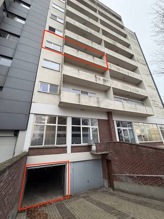 Genk-centrum, Jan Habexlaan 17 bus 11: Energiezuinig appartement met 2 slaapkamers en 2 terrassen.Op de derde verdieping van Residentie Ambassador...