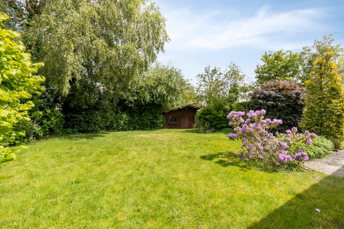 Alleenstaand huis op residentiële locatie te koop in Gullegem - foto 4
