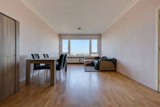 <p><span>This </span><span>to be renovated</span><span> </span><span>apartment </span><span>for sale is located in the Kruishofstraat in Antwerp, on the border with Wilrijk. The </span><span>location </span><span>is super central, </span><span>close to the city center</span><span>. </span><span> Within walking distance are stores, </span><span>cozy catering spots</span><span> (Painpidou and Bistro Pompidou), beautiful </span><span>parks</span><span>, and </span><span>public transport </span><span>possibilities. </span></p><p><span> </span></p><p><span>The apartment has an area of about'</span> about<span>82m², a </span><span>sublime open view</span><span> over the Nachtegalenpark, a nice </span><span>terrace </span><span>and </span><span>three bedrooms</span><span>.</span><span> In addition, there are 2</span><span> cellars</span><span>, ideal as storage space!</span></p><p><span> </span></p><p><span>Layout</span></p><p><span>- located on the 16th floor</span></p><p><span>- entrance hall with fitted wardrobes</span></p><p><span>- separate toilet</span></p><p><span>- living room and dining room</span></p><p><span>- closed kitchen</span></p><p><span>- terrace</span></p><p><span>- bedroom 1 </span></p><p><span>- bedroom 2 </span></p><p><span>- bedroom 3 </span></p><p><span>- bathroom</span></p><p><span>- 2 cellars</span></p><p><span> </span></p><p><span>General building</span></p><p><span>- roof with insulation</span></p><p><span>- common bicycle shed</span></p><p><span>- provision 315 euro/month (including heating, water, trustee, block policy, building maintenance)</span></p><p><span> </span></p><p><span>Details</span></p><p><span>- to renovate</span></p><p><span>- super central location</span></p><p><span>- pVC double glazed windows </span></p><p><span>- compliant electricity</span></p><p><span>- rented since 2013 for 710 + 150 euro/month</span></p><p><span> </span></p><p><span>Are you interested in this apartment for sale in Antwerpen Wilrijk, are you looking for other real estate, an investment or do you want to know the value of your property? Then BOLT immo is the right place for you! We will gladly help you.</span><span> </span></p><p><span> </span></p>