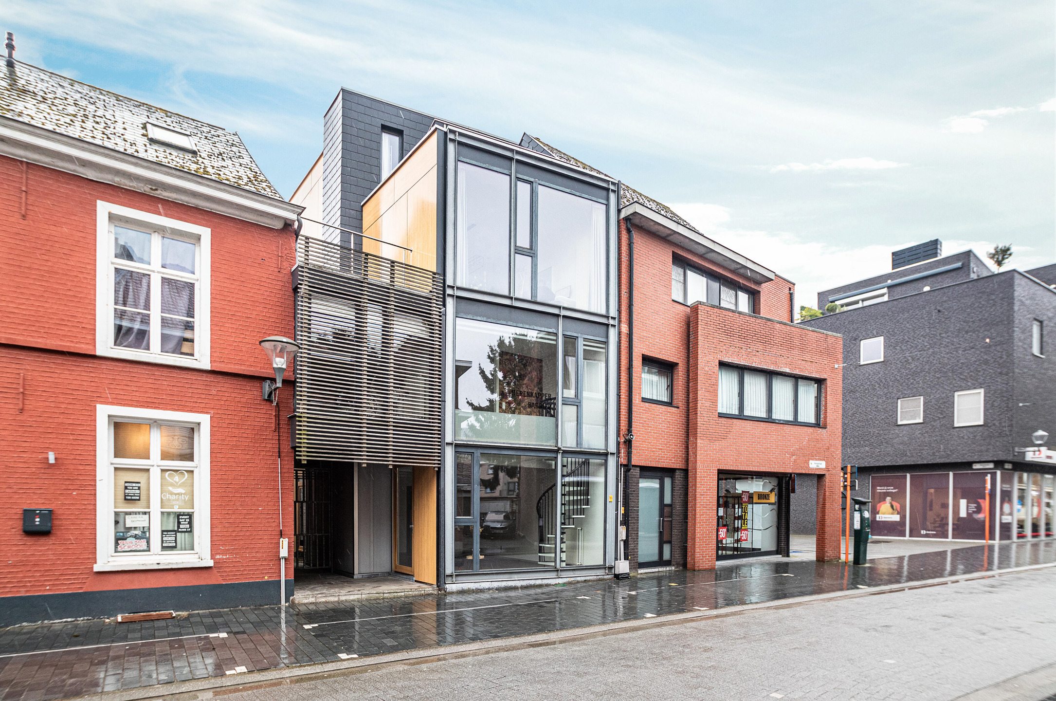 Commerciële ruimte in het dorpshart van Puurs - foto 1