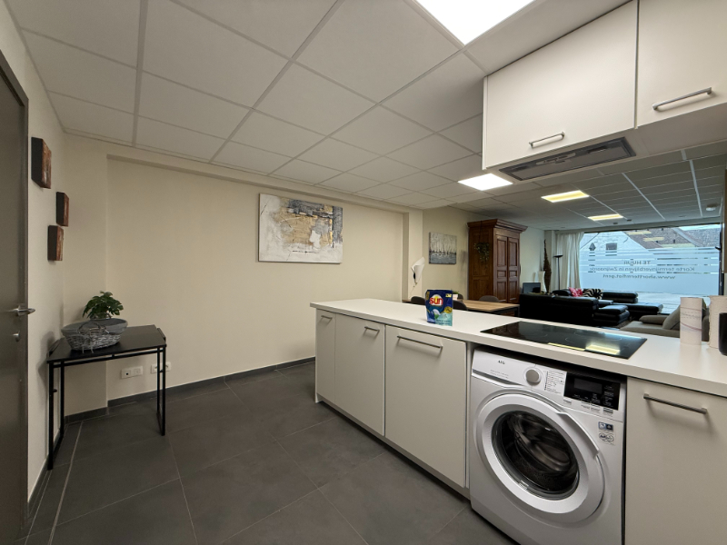 Smaakvol kantoor/praktijkruimte op commerciële ligging - foto 5