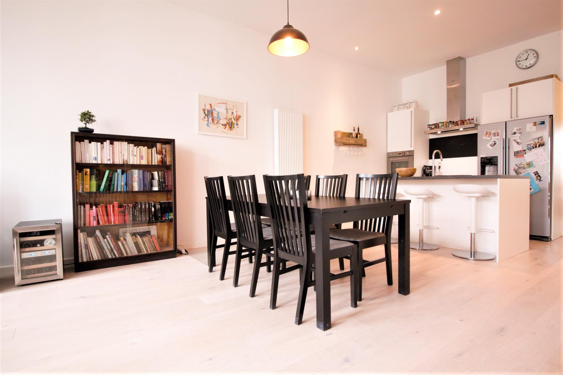 Appartement à louer à Anvers avec 2 chambres - photo 4