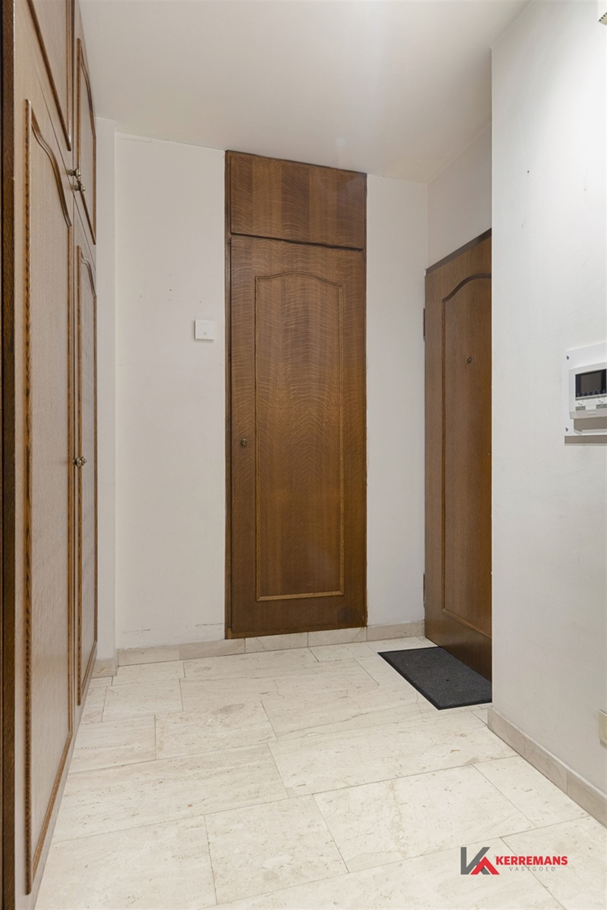 Instapklaar appartement met 3 slaapkamers en garage. - foto 4