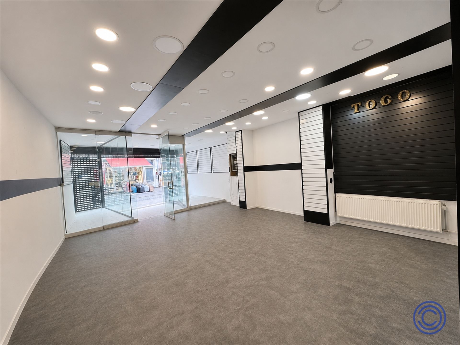Handelspand ca. 170m² met grote etalage en onderkeldering! - foto 4