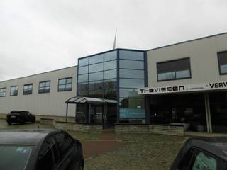 Dit pand is gelegen in een gebouw met diverse kantoorruimtes en gemeenschappelijke inkomhal. Het is ingedeeld in een kantoorruimte met open...