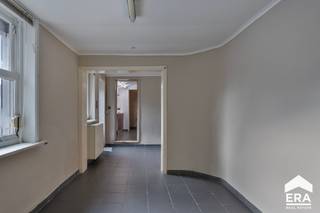 Te renoveren woning nabij Linter te koop – veel potentieel!Op zoek naar een woning met mogelijkheden? Deze op te frissen woning nabij Linter biedt...