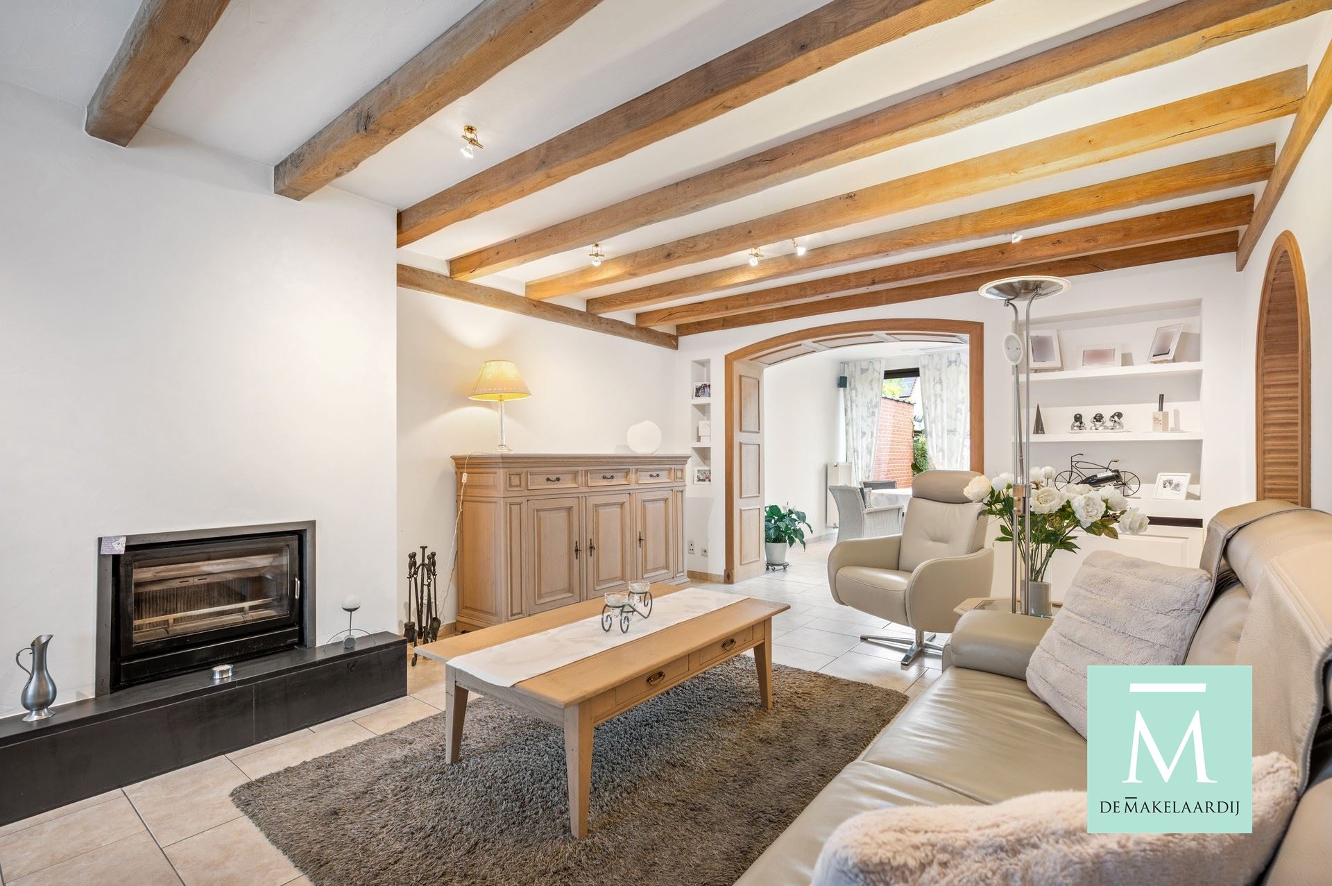 Volledig gerenoveerde woning met aangename tuin - foto 4
