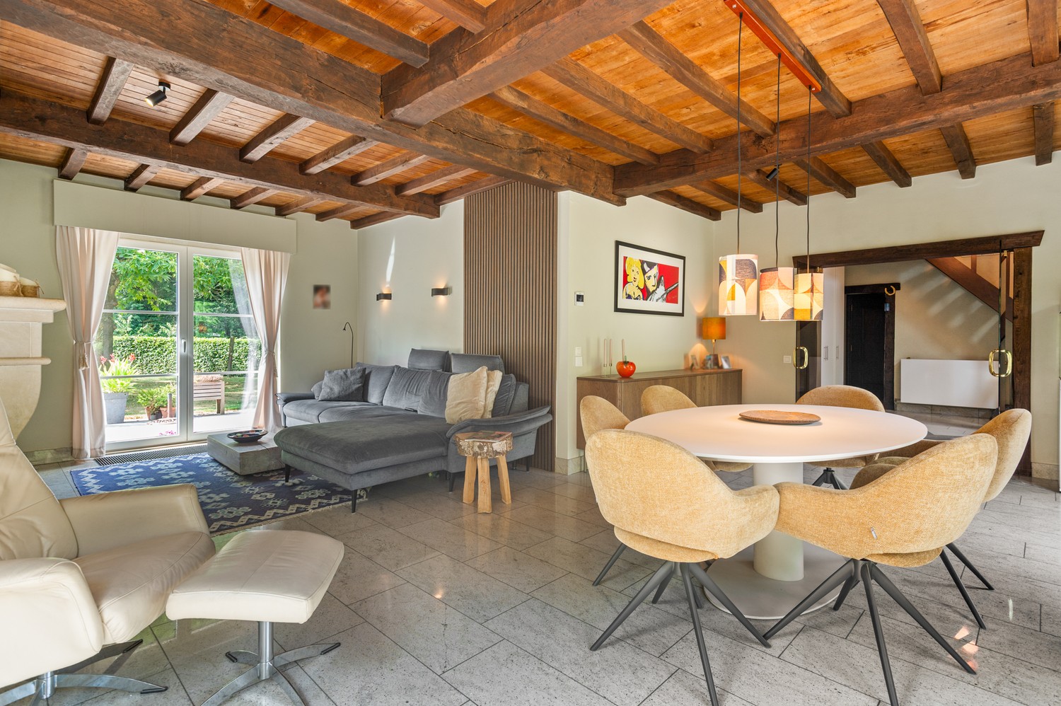 Instapklare, volledig gerenoveerde woning met 3 slaapkamers, bijgebouw en prachtige tuin - foto 5