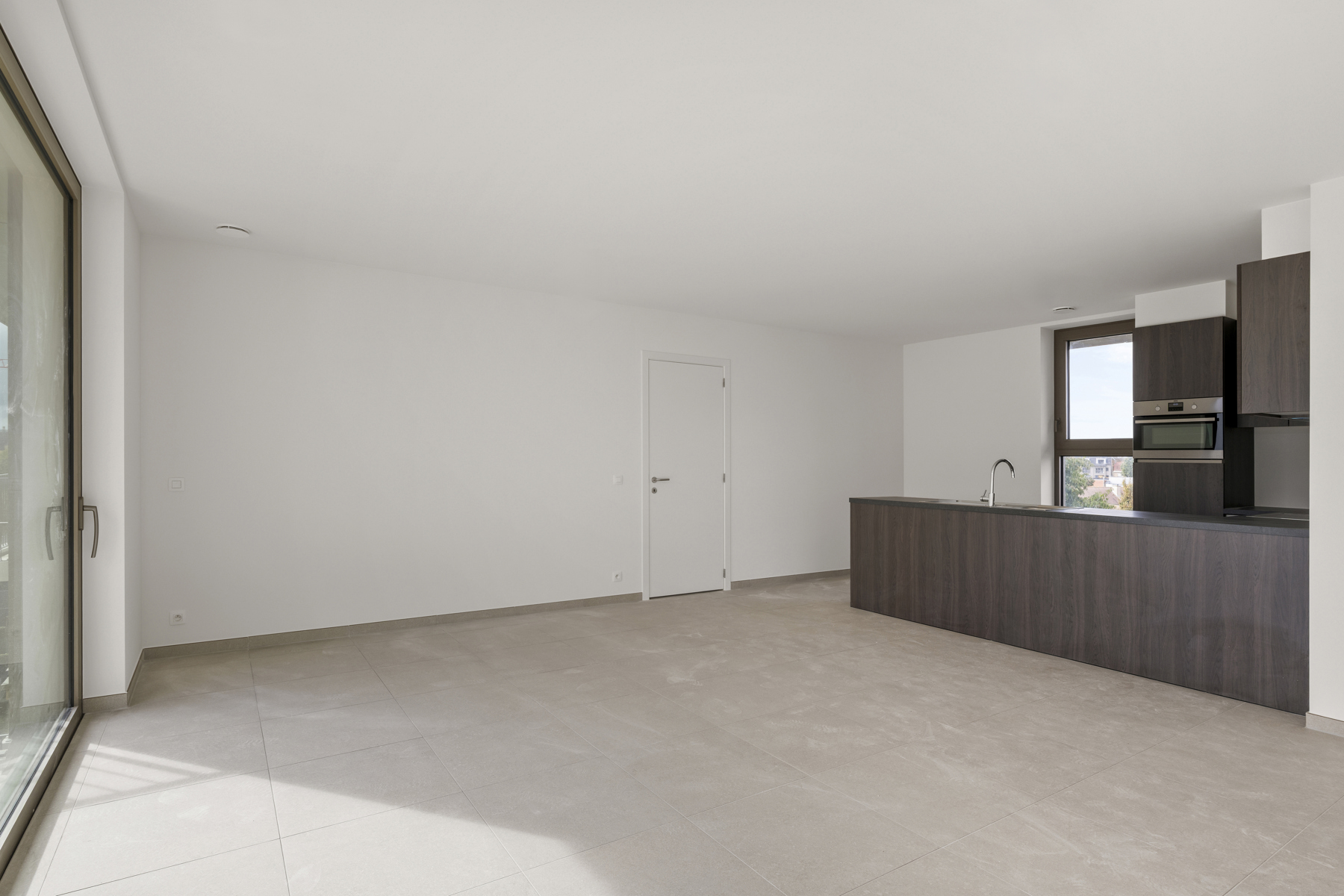 Apartment for sale in Veurne with 2 bedrooms - photo 2