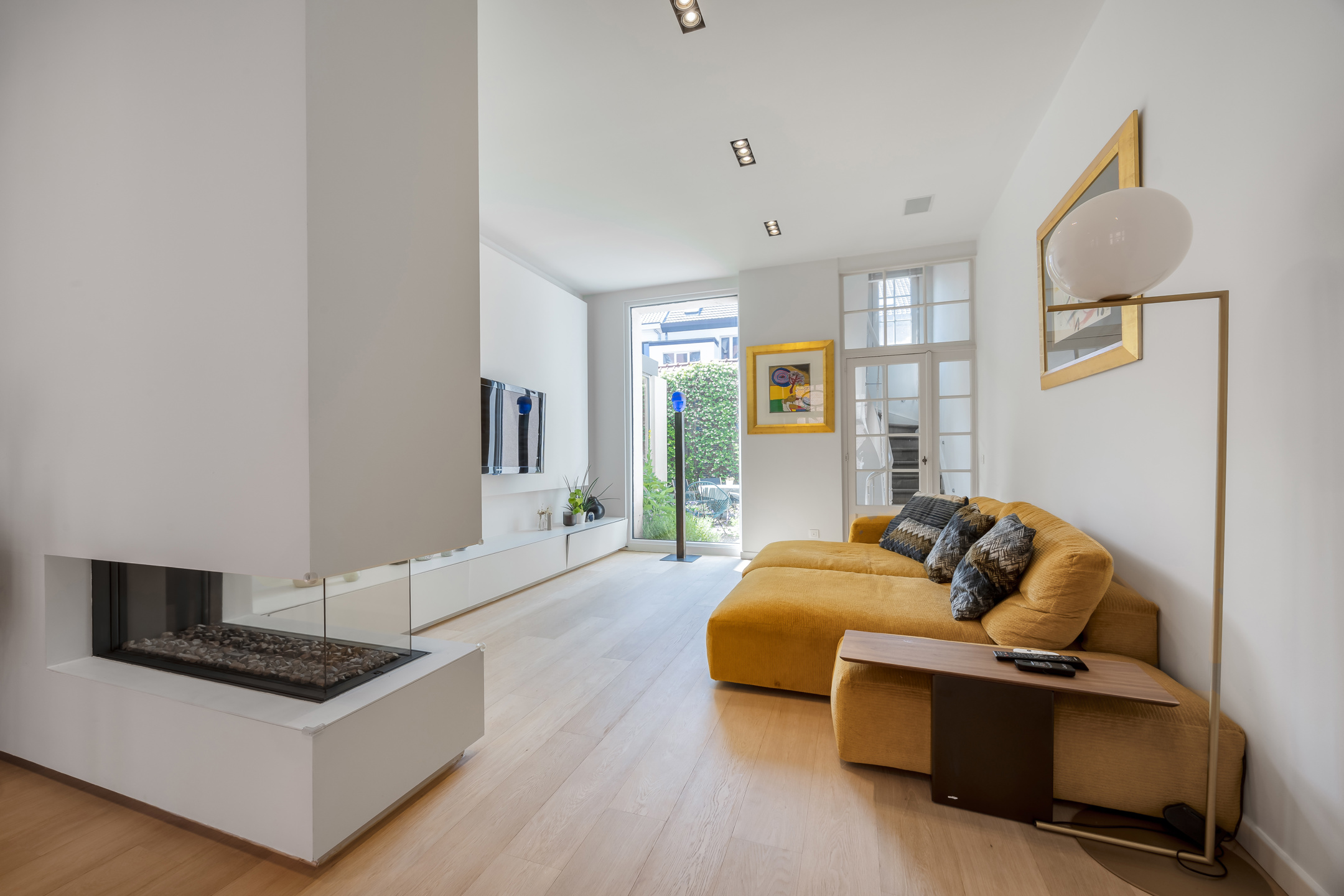 Gekoppelde herenwoningen op toplocatie in de stad ! - foto 5