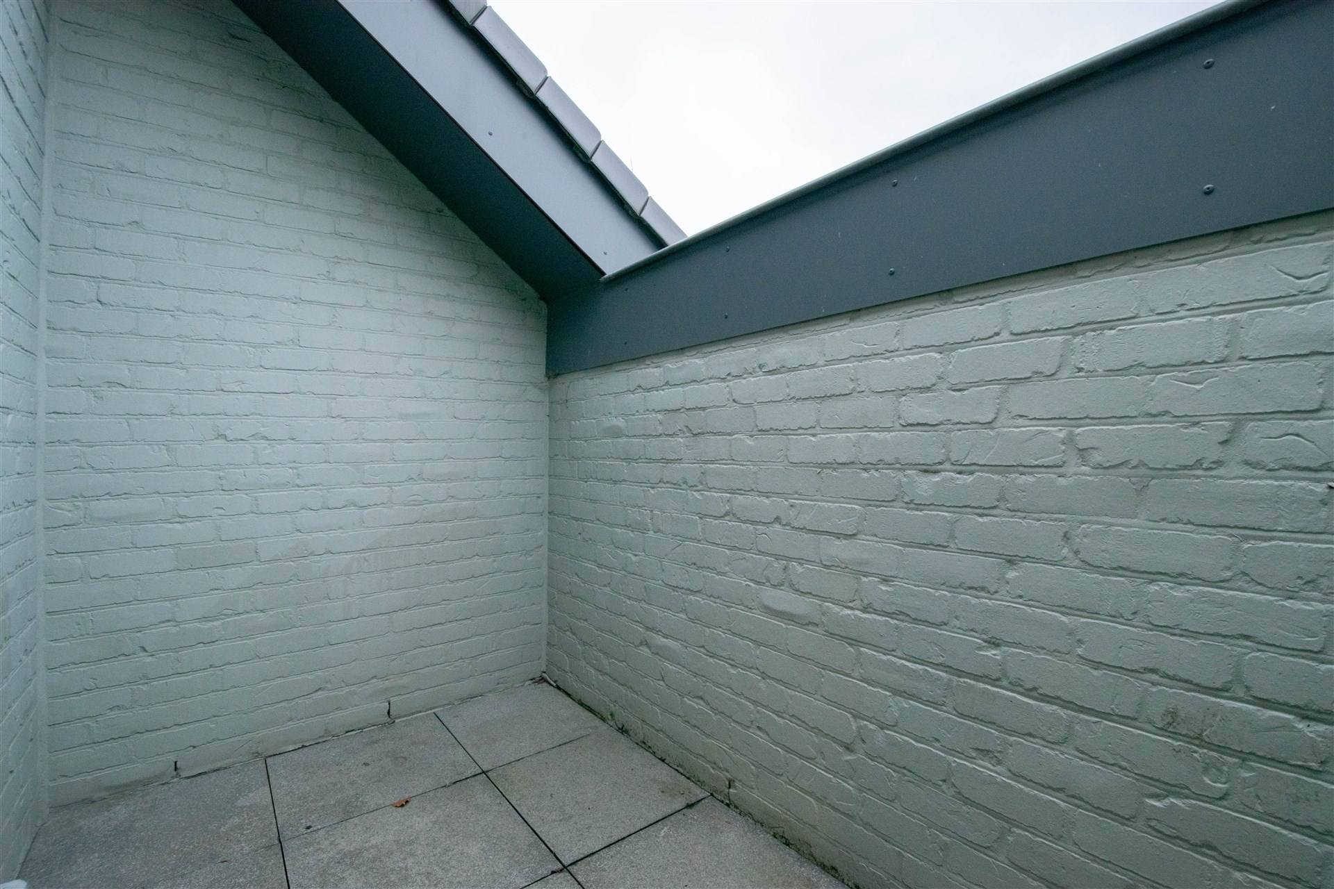 Apartment for rent in Sint-Gillis-Waas with 2 bedrooms - photo 4